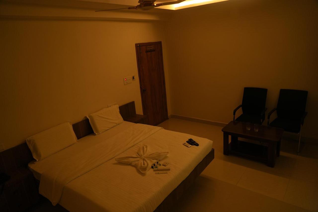 5 Star Grand- Premium Ξενοδοχείο Shamshabad Εξωτερικό φωτογραφία