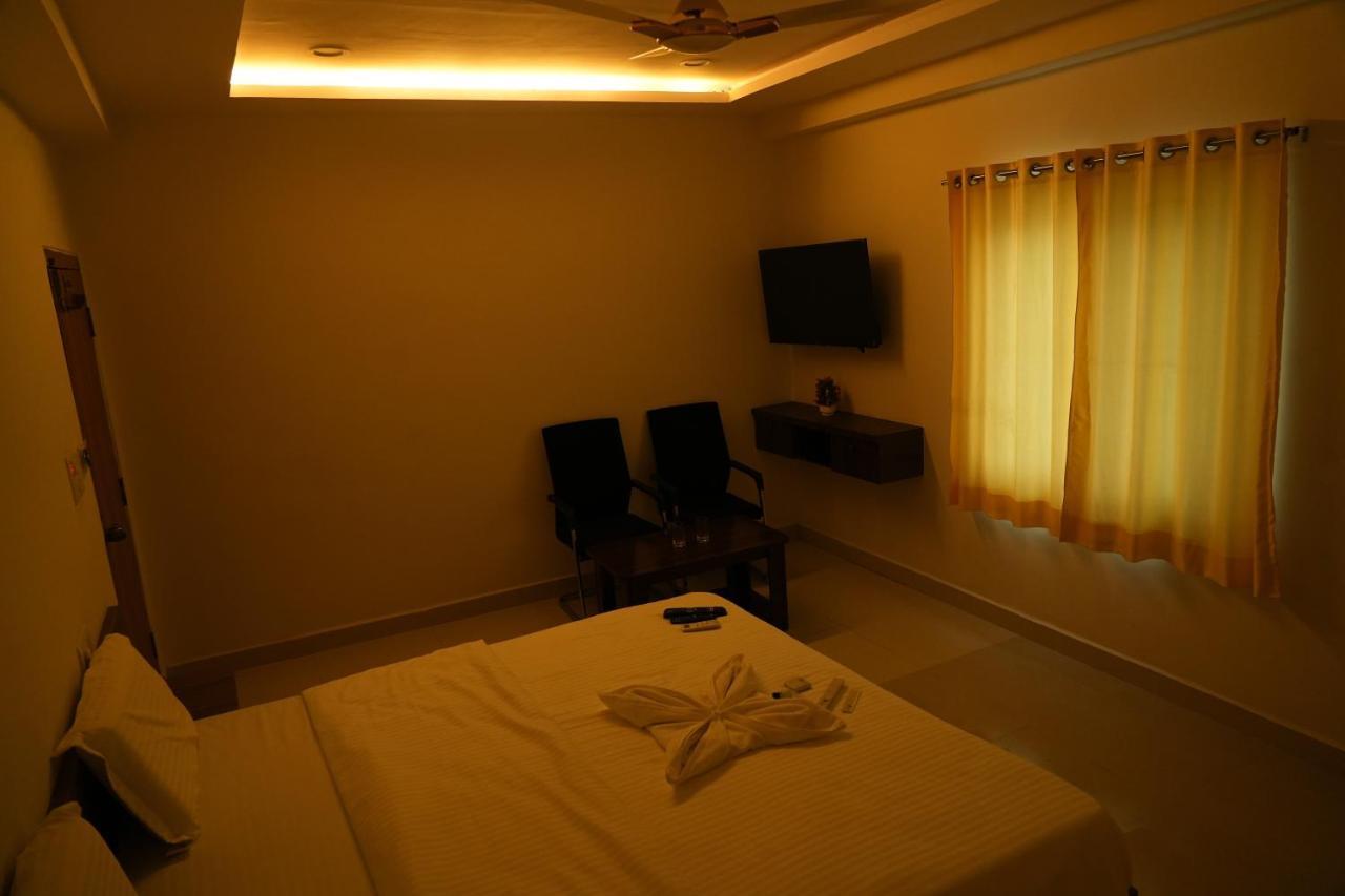 5 Star Grand- Premium Ξενοδοχείο Shamshabad Εξωτερικό φωτογραφία
